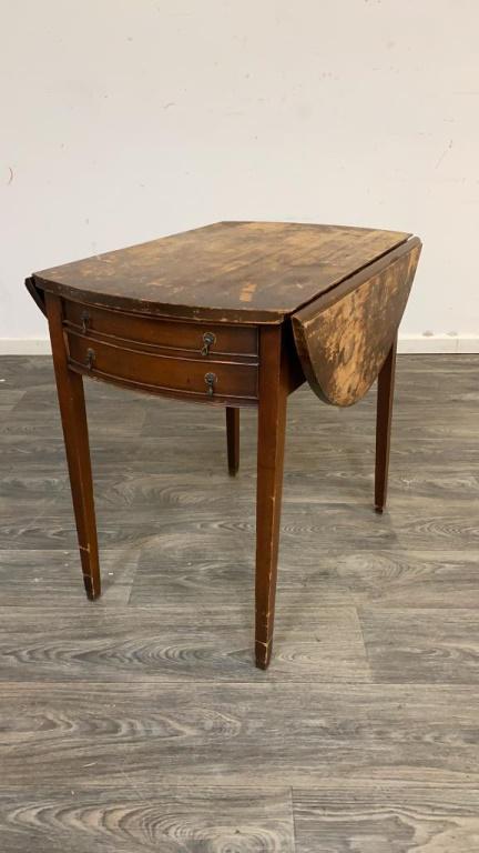 Drop Leaf Side Table: Fading to the top. In overall good condition consistent with age and use. Measures approximately 28-1/2" high, 37-5/8" wide (fully extended), 30" deep and each leaf 9-1/2".