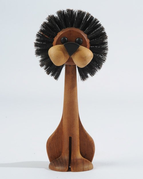 Danish Modern Laurids Lonborg Lion Clothes Brush: Teak. Height: 7 1/4"