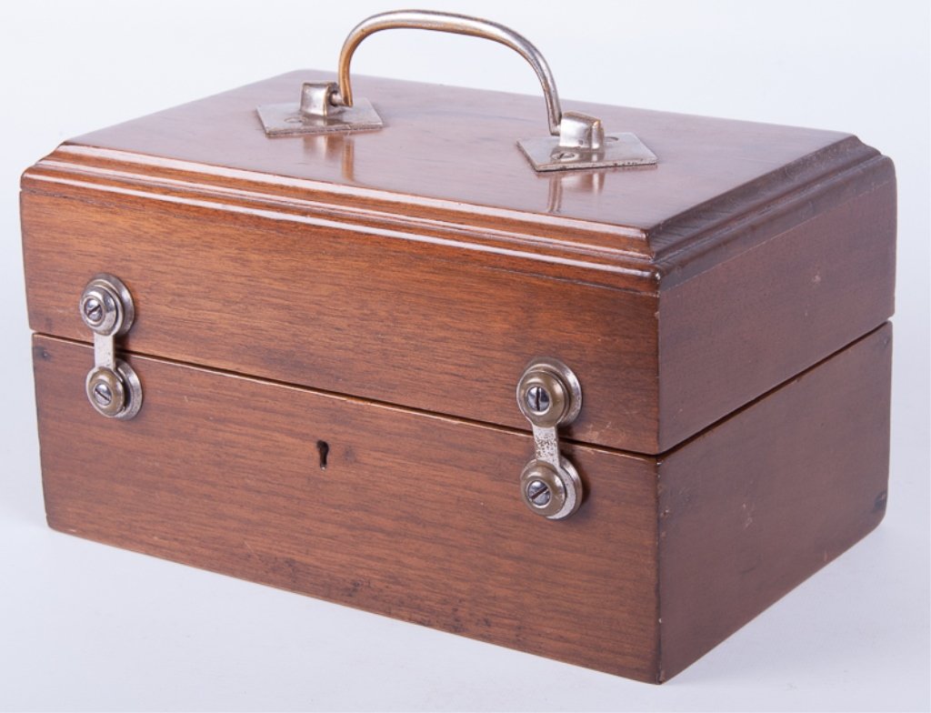 E&T Fairbanks & Co. Brass Weight Set (1 of 8)