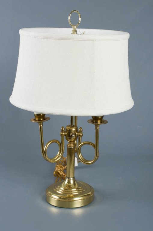 Brass Horn Arm Table Lamp: Brass table lamp with three horn arms; measures approximately 22-1/2" tall to top of finial and 6" in diameter to base; appears to be in good working condition but has not been tested.