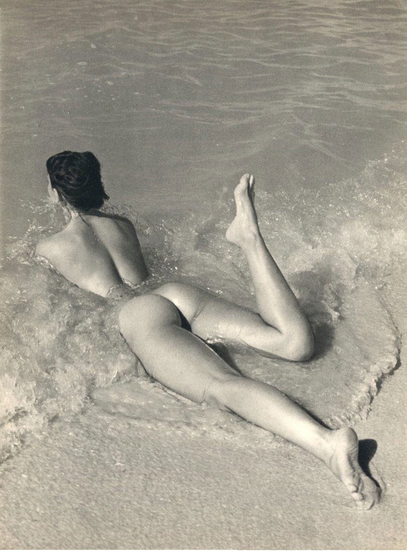 (Nude) Andre de Dienes - Etude du Nu - Gravure: Limited Edition folio (281) - Vintage Sheet-Fed PhotoGravure by les presses de Theo Brugiere- 1949 Compilation - Image size approx. 9"x13"