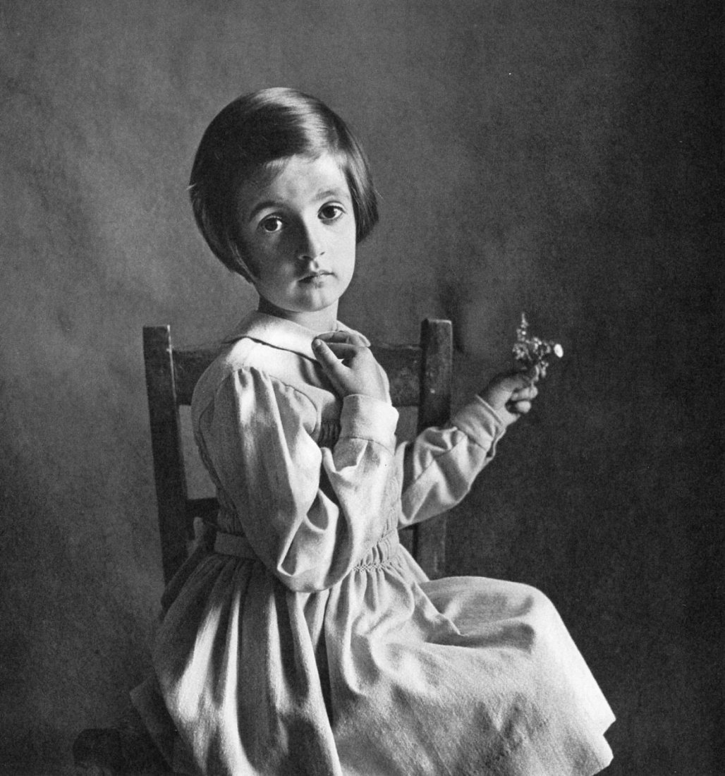 Irving Penn - Elisabetta - Photogravure: 1948 Sheet-fed PhotoGravure printed 1960 by C.J. Bucher (swiss printers) - Florentine child, Elisabetta Cristina Giuffrida-Ruggeri - Image size approx. 8"x8"