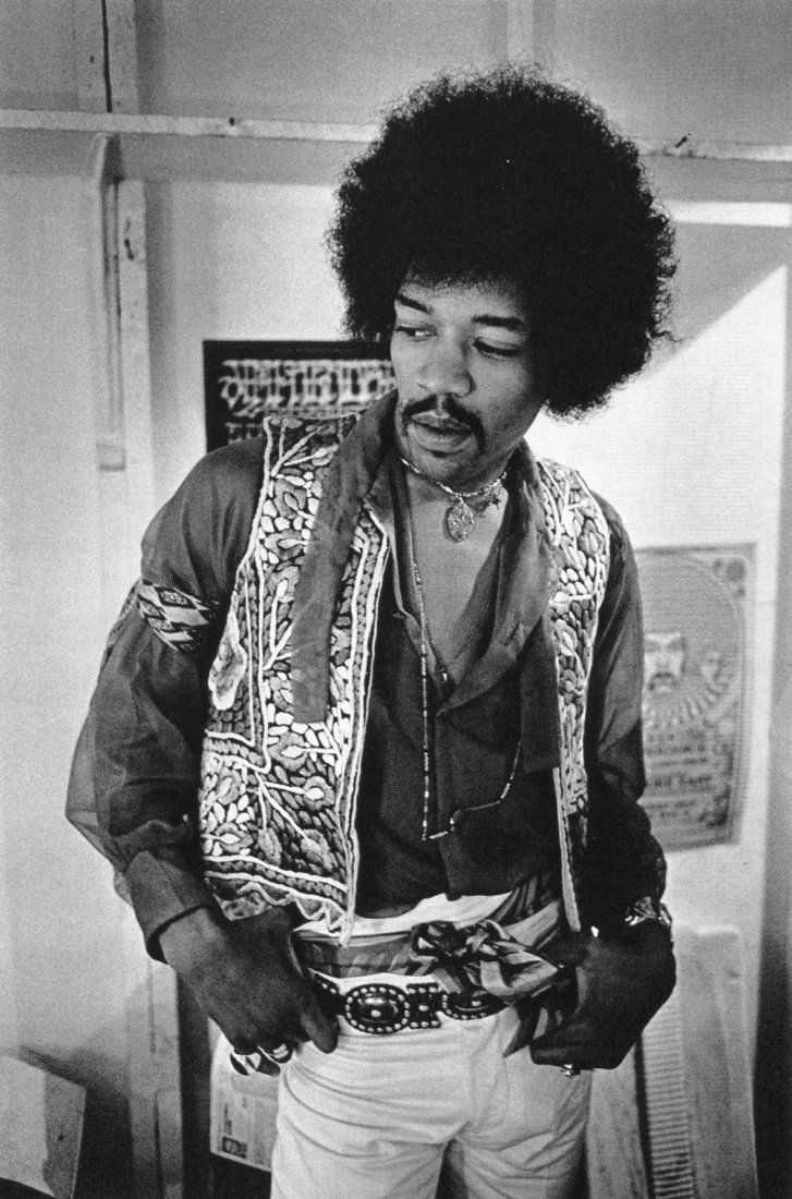 Jim Marshall - Jimi Hendrix - PhotoGravure: 1972 Sheet-fed PhotoGravure printed by C.J. Bucher (swiss printers) - Image size approx. 7.5"x9.5"