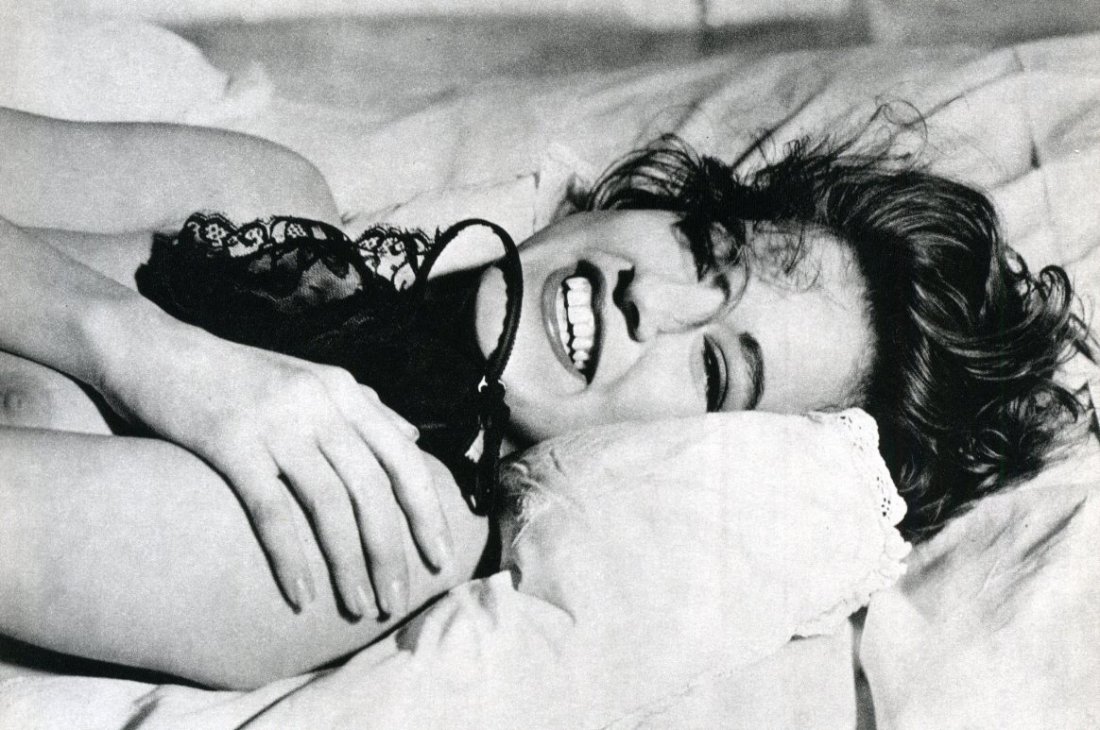 (Nude) Bettina Rheims - Smile - Gravure: Sheet-fed PhotoGravure by Societe d'Impressions - 1985 Compilation - Image size approx. 6.5"x4"
