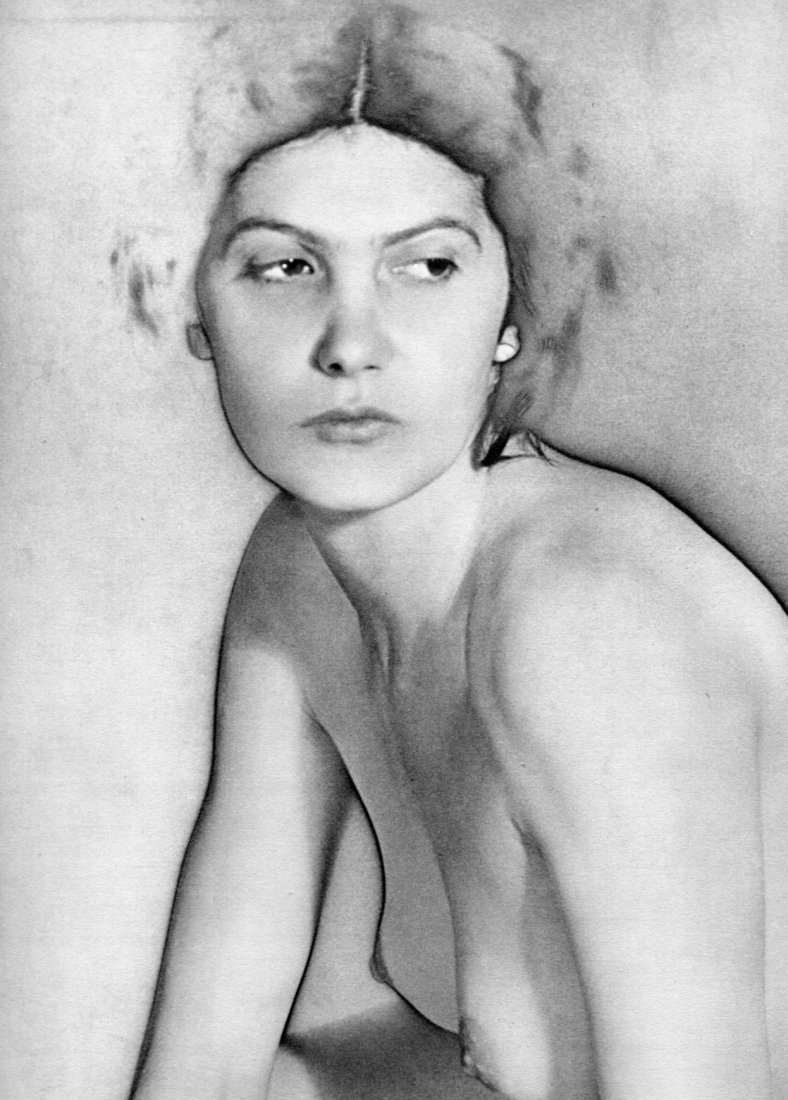 (Nude) Man Ray - Solarized Nude - Vintage Gravure: 1930s Vintage Sheet-Fed Photogravure printed by La Neogravure - Paris in 1935, Nus - Image size approx. 9"x12"