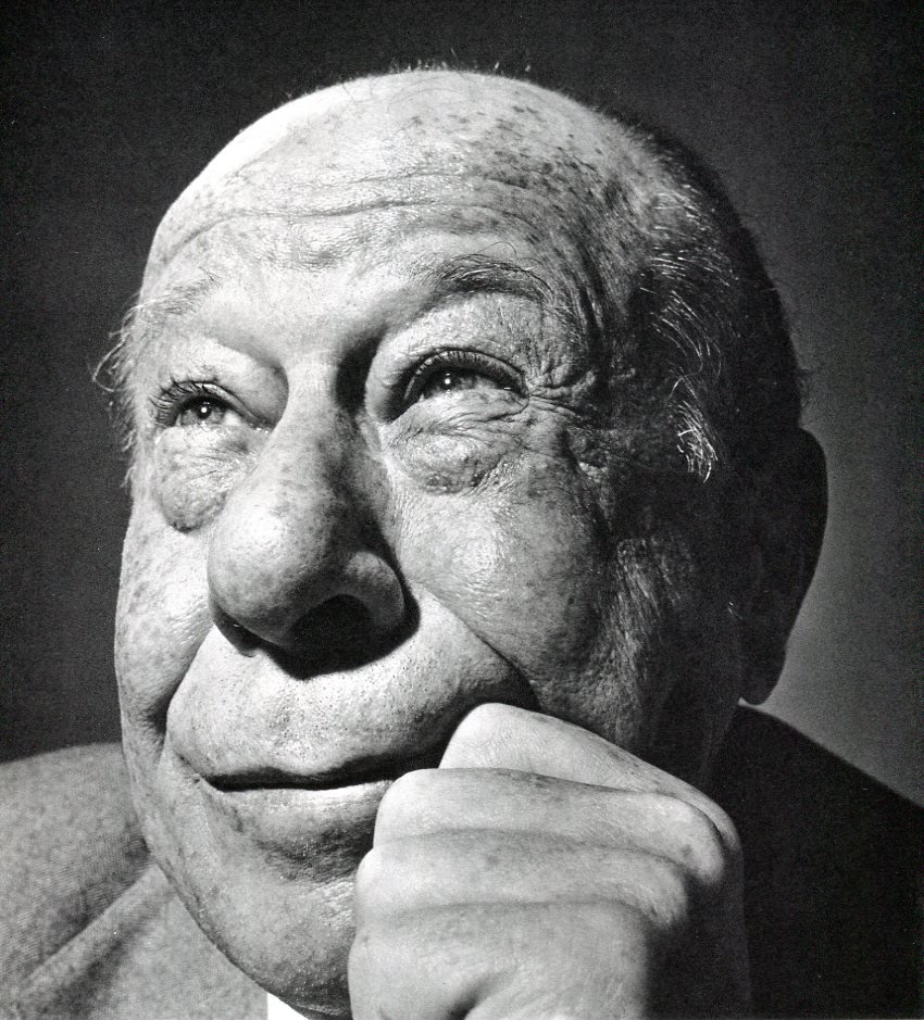 Irving Penn - Bert Lahr - Gravure: 1956 Sheet-fed Gravure printed 1960 by C.J. Bucher (swiss printers) - The Cowardly Lion - Image size approx. 8 x8