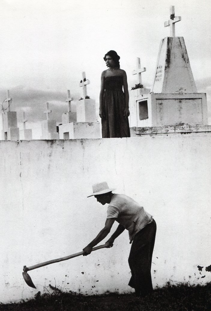 Sebastiao Salgado - Brasil. 1980 - PhotoGravure: 1986 Sheet-fed PhotoGravure by Heraclio Fournier, Spain (printer) - Image size (inches) approx. 7 x 10