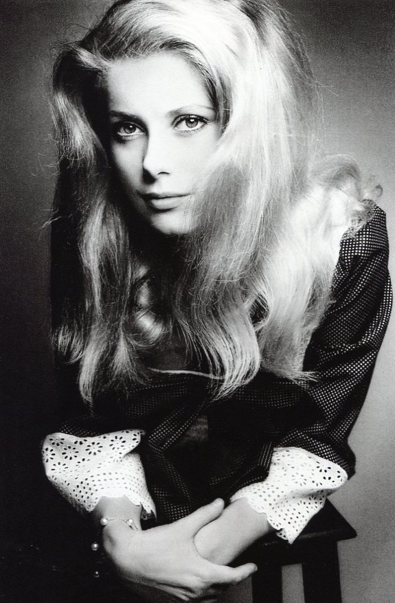 Jeanloup Sieff - Catherine Deneuve 1965 - Gravure: 1982 Sheet-fed Gravure printed by Contrejour French printers) - Image size approx. 6 x9