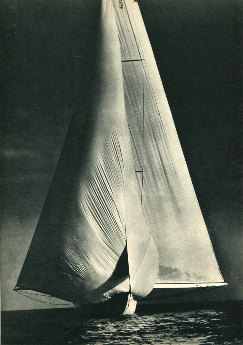 Margaret Bourke-White - The Vanitie: 1938 Sheet-fed PhotoGravure printed by Beck Engraving Co. (U.S. printers) - Image size (inches) approx. 8 x11.5