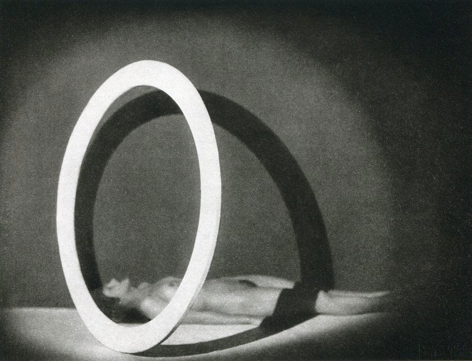 (Nude) Frantisek Drtikol - The Circle - Gravure: Sheet-fed Gravure by Contrejour, Paris printed 1984 - Image size approx. 6.5 x5