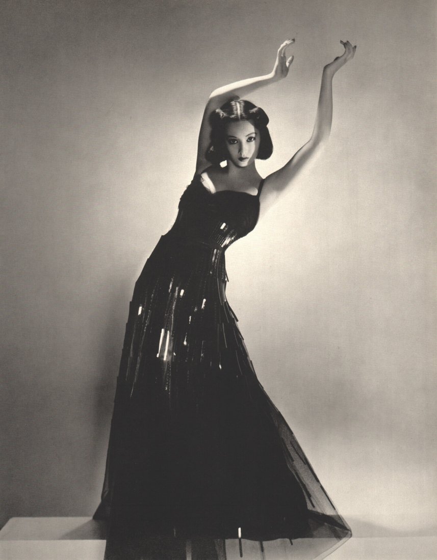 Platt Lynes, G - Sono Osato, 1937: Vintage Sheet-fed Gravure printed in 1985 by Heraclio-Fournier, Vitoria Spain - Image size 10" X 12.5"