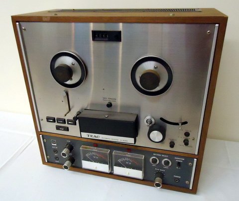 TEAC Reel to Reel Recorder: TEAC automatic reverse Model A-4010S reel-to-reeltape deck - 18"x17.5"x9", looks to be in fine condition