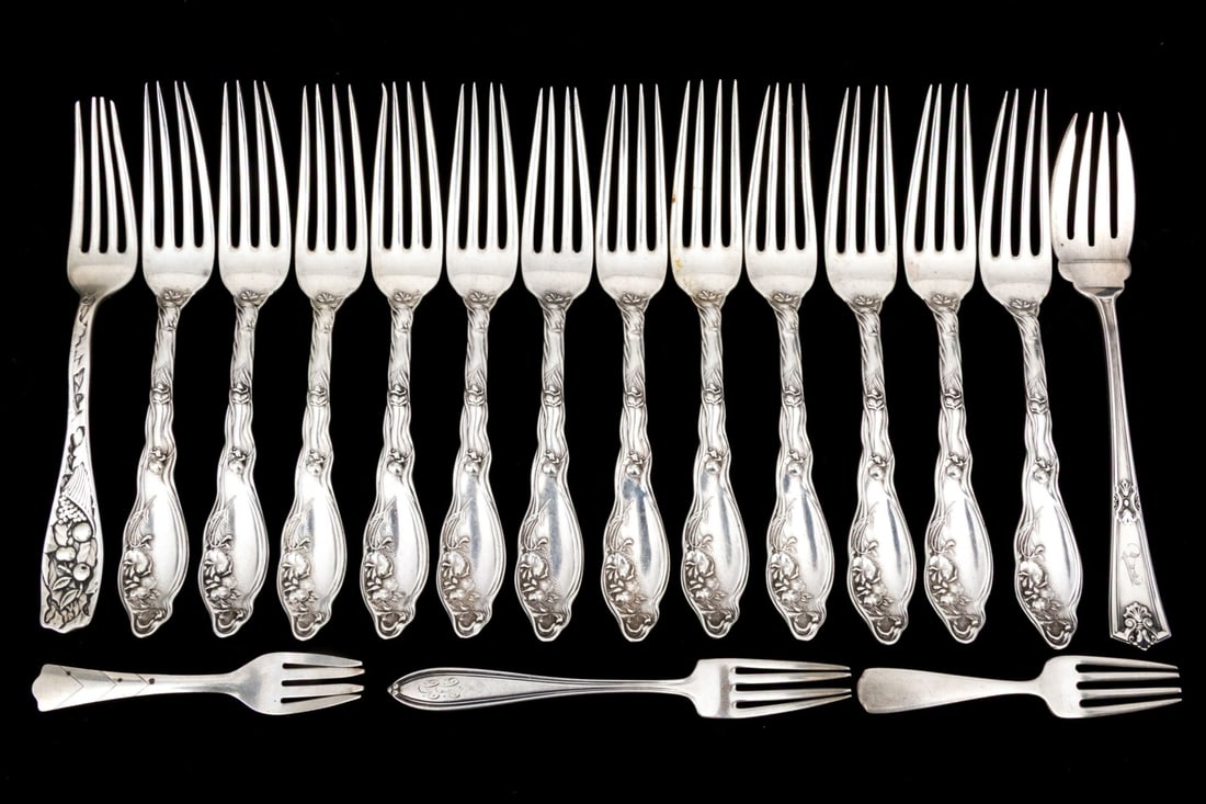 Variety Of Sterling Silver Forks, Assorted Makers, 28.765 Gross Ozt (1 of 12)
