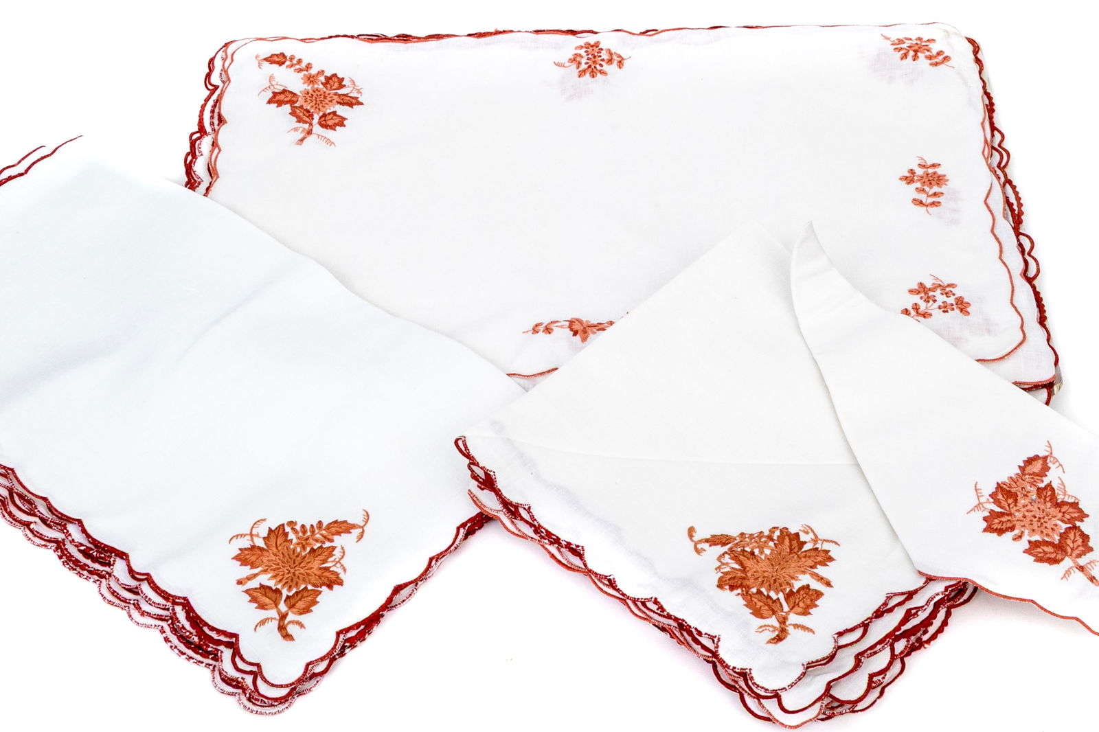 Rare Set Of Vintage Herend Chinese Bouquet Embroidered Table Linens In Rust Colorway (1 of 5)