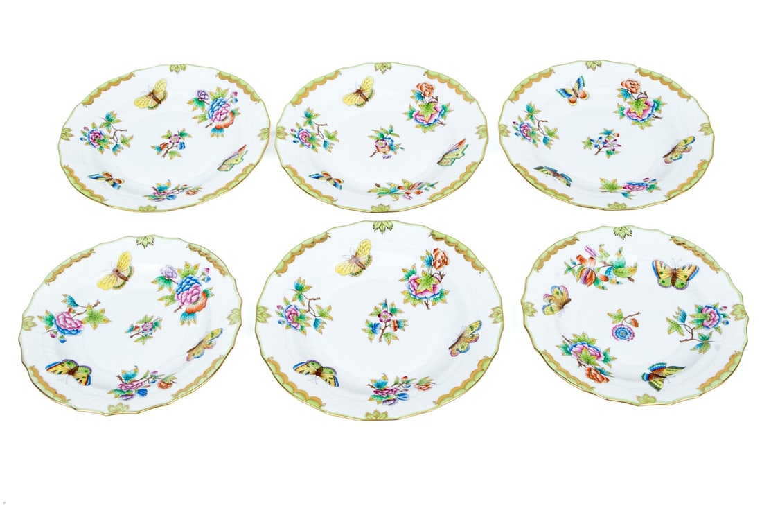 Herend Hand-Painted Two Sets Of Small Scalloped Plates, Six Total, Queen Victoria (VBO) Pattern (1 of 6)