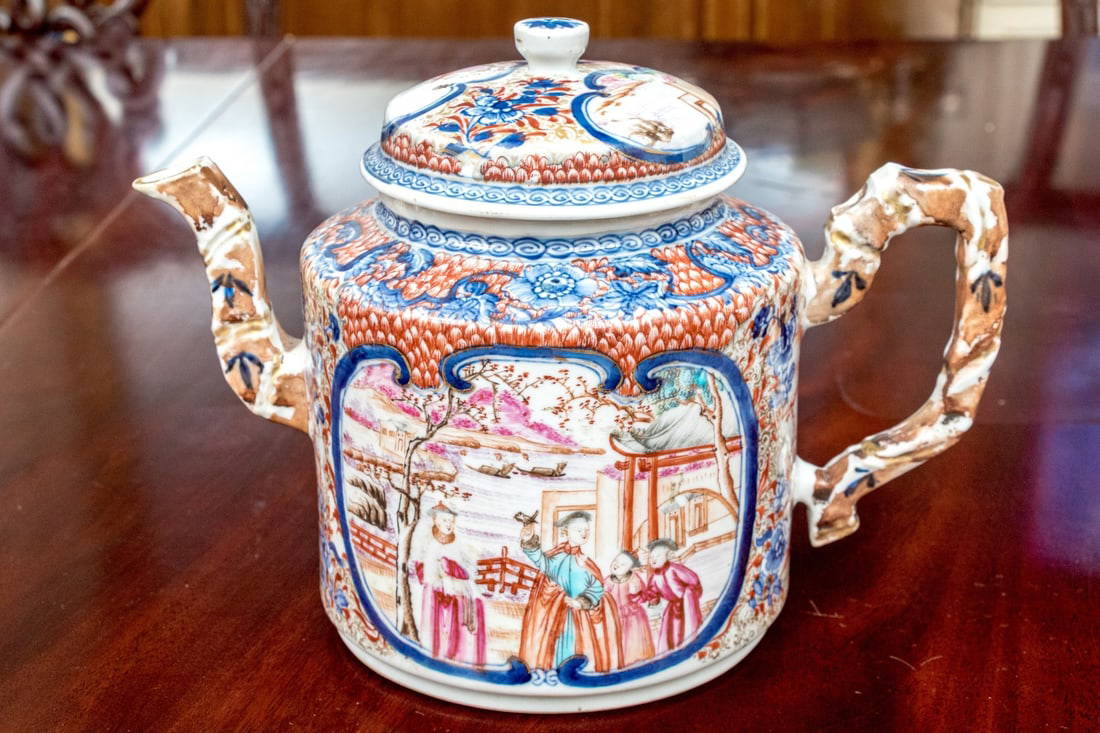 Fine 18th C. Chinese Export Famille Rose Porcelain Lidded Tea Kettle, Ca. 1780