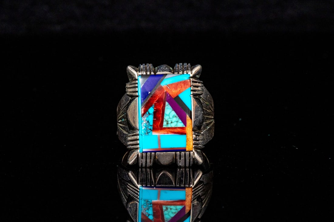 SOUTHWESTERN STERLING SILVER COLORFUL INLAID RECTANGULAR RING, SIZE 12.75: This beautiful sterling silver rectangular Southwestern motif colorful inlaid ring, finished with a scalloped border and decorative shoulders Marks: Sterling, LF Dimensions: 1" across the top x 11/16"