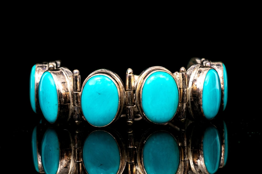 STERLING SILVER ELEGANT CABACHON HINGED LINK BRACELET (1 of 10)