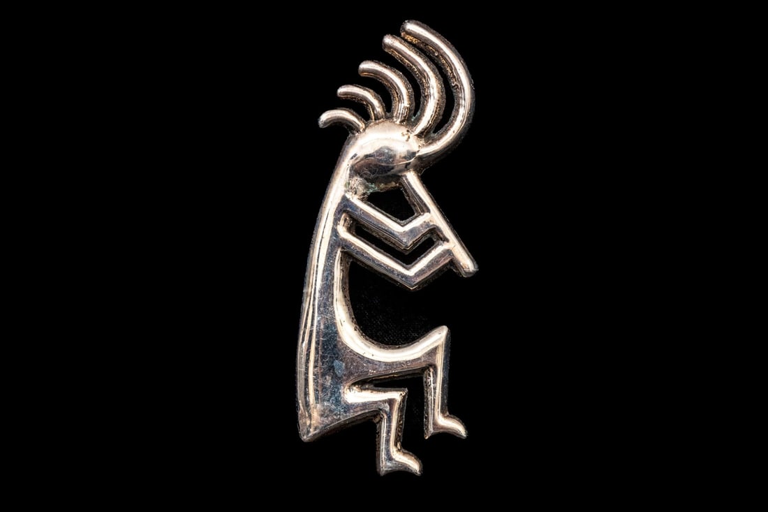NAVAJO ALVIN THOMPSON STERLING SILVER CHUNKY KOKOPELLI BROOCH/PENDANT (1 of 7)