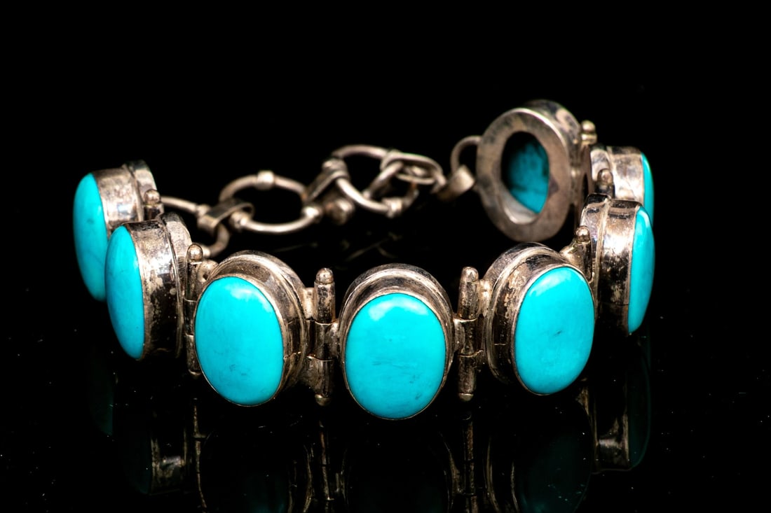 STERLING SILVER CHIC CABACHON HINGED LINK BRACELET - 10