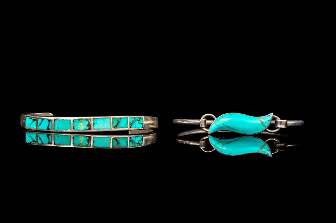 SOUTHWESTERN STERLING SILVER PAIR OF TURQUOISE AND HOWLITE INLAID BRACELETS, SEE SIZING NOTE (1 of 13)
