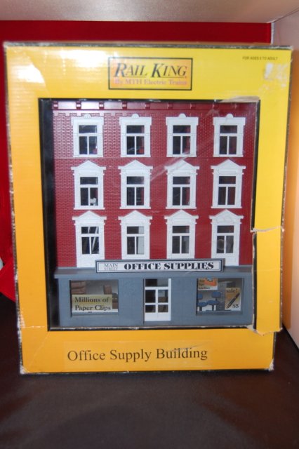 Main Street Office Supplies: Unlit O scale building. Part number 30-9013