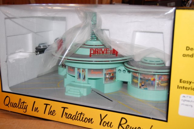 MTH Railking Diner.: Aqua with red signage. ABS plastic.