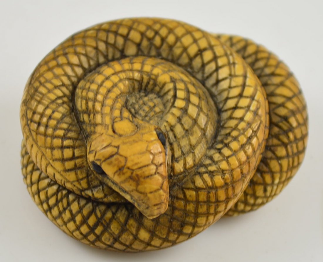 Signed Japanese Ivory Snake Netsuke: Measures 2" X 1.5" X .75". Est. 150-175