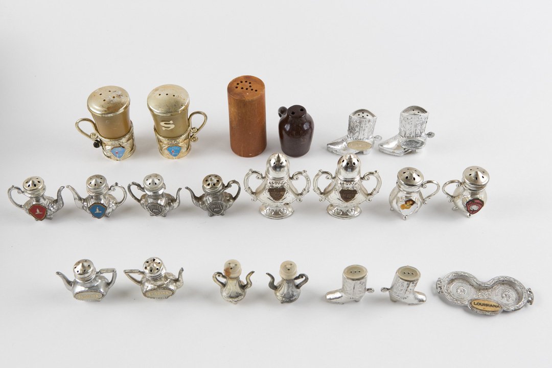Salt & Pepper Shakers Collection: Tourist Souvenirs Shakers, Boots, Teapots, Etc