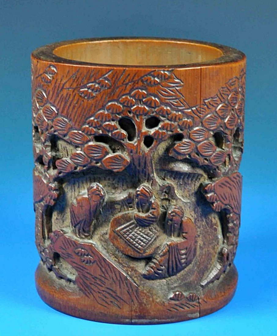 Antique Chinese Brush Pot carved bamboo: Antique Chinese Brush Pot, Qing Dynasty XIXth, carved bamboo decoration grove with figures playing, owned by a British collector acquired before 1970. 5.5in height x 4.5in diameter