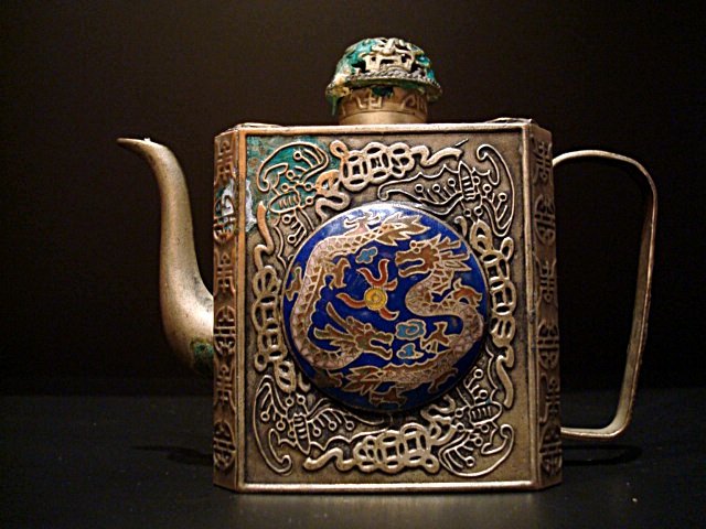 Sino Tibetan teapot Dragon enamel decoration, marks: Sino Tibetan Dragon teapot with enamel decoration and 4 bats, with marks, 4.90in.