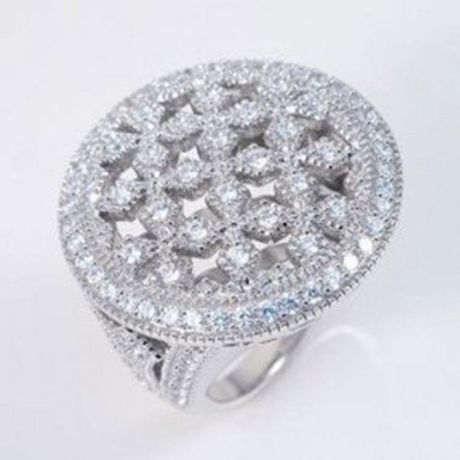 Antique Ring Creation Diamond 2.00Ct 18k W/g Overlay: Gem: Creation Diamond High Quality Item: Ring Weight: 2.00 carat Round Brilliant(Clarity: VVS1, Color D-E) 18k White gold overlay 925 silver Weight: 11.28 grams,Size: 7 The Face Ring 1" inch Band thic