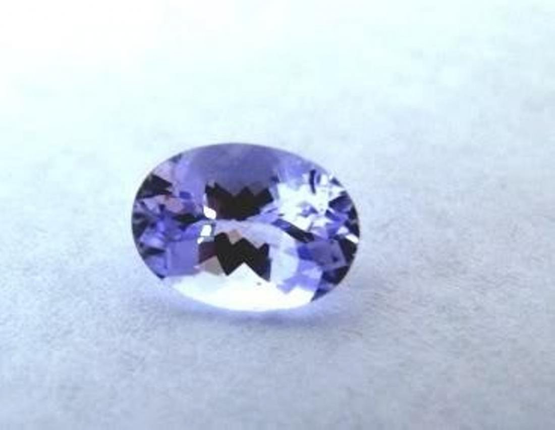 Loose Tanzanite Oval Shape .86CT 7.2x5x3.2mm (1 of 1)