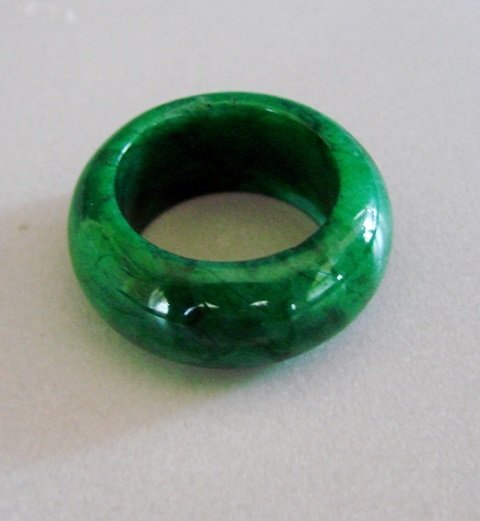 Natural Burma Jadeit Jade Ring Grade A Size: 8 (1 of 4)