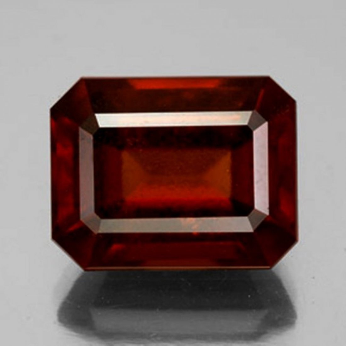 Loose Garnet Octagon Shape 5.79Ct 11.4x9.5x5.2 mm (1 of 2)