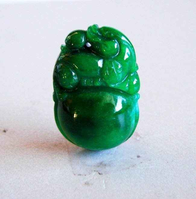 Dragon Scattered Flower Imperial Jade Pendant 58.51Ct (1 of 6)