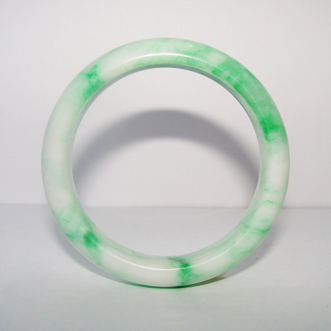Natural Jade Bangle Grade A Inner Diameter :61mm (1 of 3)