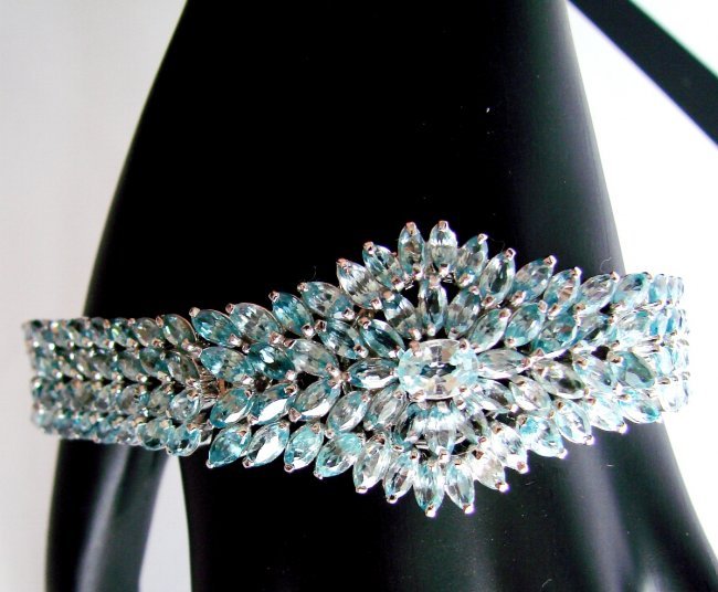 Bracelet Natural Blue Zircon 57.66Ct 18k W/g Overlay (1 of 6)