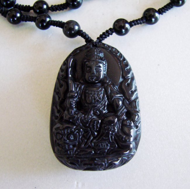 Necklace Buddhist KwanYin Black Onyx 40.43 gram: Gem Type: Natural Black Onyx Necklace and Pendant Caved Buddhist Kwan-Yin Weight: 40.43 gram Clarity: Opaque , Color: Black Pendant Size L 1.75" x W 1.1/4" inch Bead Size 6.5 mm Length Necklace: 28" i