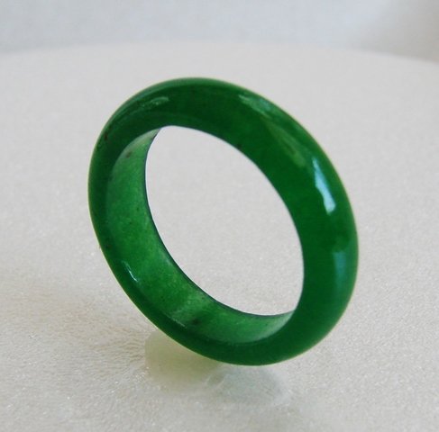 Natural Jadeite Jade Ring Grade A Size 8 (1 of 3)