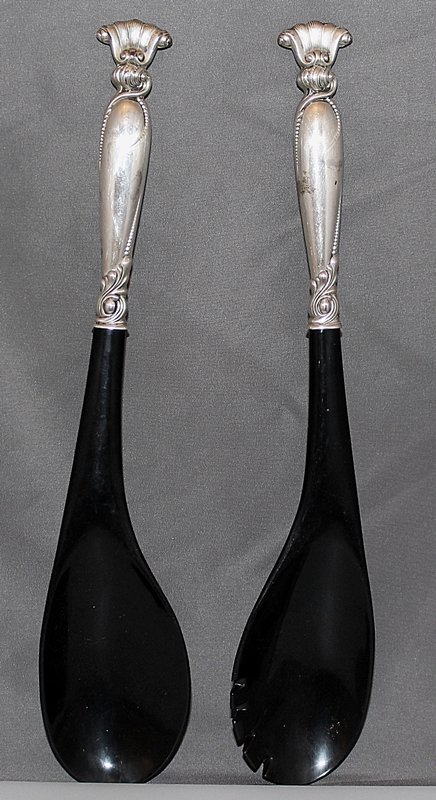 WALLACE ROMANCE OF THE SEA STERLING SALAD SERVING SET: We present for your consideration this Salad Serving Set sterling silver handles , classic Pattern Romance of the Sea by Wallace Silversmiths, sterling handles.Each measures 12 long. hard plastic bowl