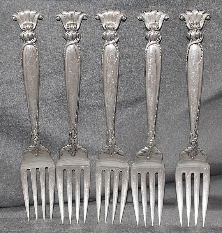 WALLACE ROMANCE OF THE SEA 5 STERLING SALAD FORKS: We present for your consideration this collection of 5 sterling silver Salad Forks , classic vintage Pattern Romance of the Sea by Wallace Silversmiths, designed by William S Warren , Solid sterling.