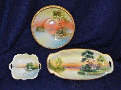 MORIMURA BROS 1922-39 HP NORITAKE SWAN SCENIC PIECES XT: We are very pleased to offer this beautiful hand painted set of 2 serving pieces + a saucer, all finished between 1922 and 1939 for the Morimura, and properly marked Noritake. Each has a lovely swan &