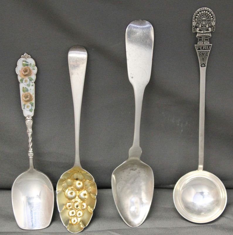 4PC ANTIQUE C. 1800 AND VINTAGE SPOONS: Lot of 4 Various Collectible Spoons. The first is a Antique c. 1810 American Coin Silver Spoon G.W. King with faux english marks, hammered bowl. The next item a stunning Antique Sterling William Plumm