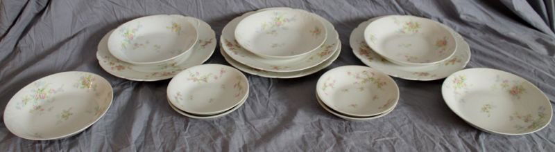 HP LIMOGES 13 PC HAVILAND BERNARDAUD ROSE PLATES BOWLS: We are pleased to offer this beautiful mixed set of (13) pieces of hand painted Limoges, including (4) Theodore Haviland 1903-1924 rose dinner plates & 5 soup bowls. There are also (4) L. Bernardaud b