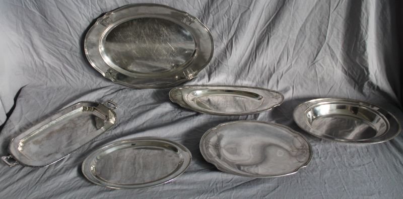 LOT OF 6 ANTIQUE SILVER PLATE TRAYS: Lot of 6 Antique and Vintage Silverplated Trays / Bowls. Largest is a Gorham Silver Soldered, measures 16 x 11.5. Includes Community Plate, Gorham, Rogers, Poole and Homan Plate on Nickel Silver. All 