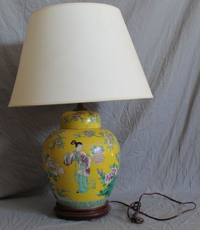 CHINESE EARLY REPUBLIC 30s FAMILLE ROSE GINGER JAR LAMP: We are pleased to offer this striking hand painted Chinese Early Republic (ca. 1930-1938) ginger jar on a hand carved rosewood base, converted to an electric lamp in the early 1960's. Our jar is a Fam