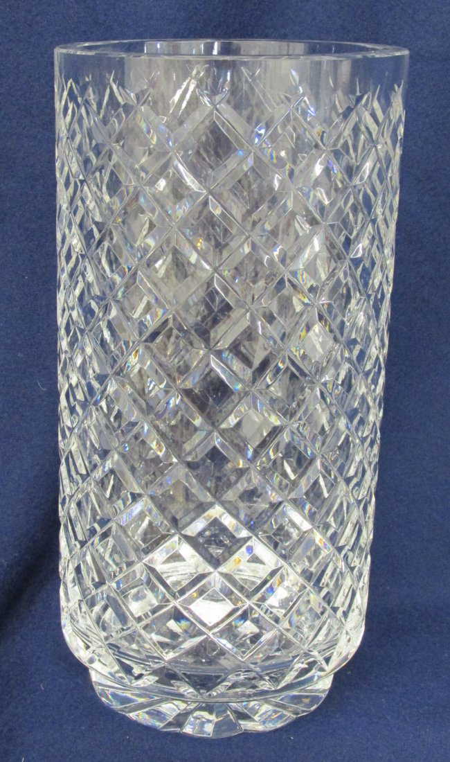 SGD WATERFORD CRYSTAL DIAMOND PATTERN LONG STEM VASE XJ
