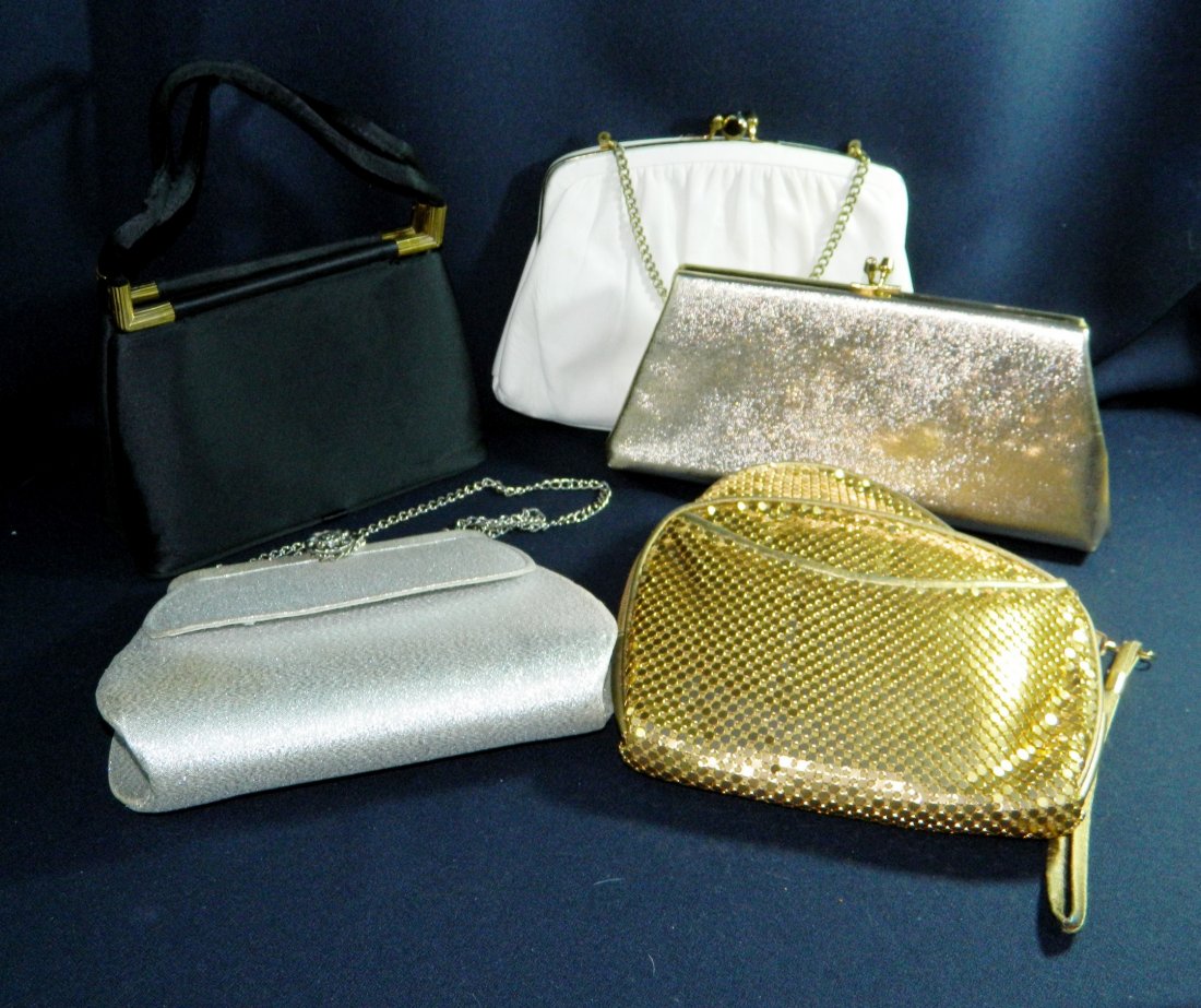 5PC VTG HANDBAG SILVER GOLD MEYERS ANDE +++ XR: We are pleased to offer this lot of FIVE Vintage Purses, in a variety of styles and colors and all in usable condition. This lot includes a small black and gold purse that could be dressed up or down,