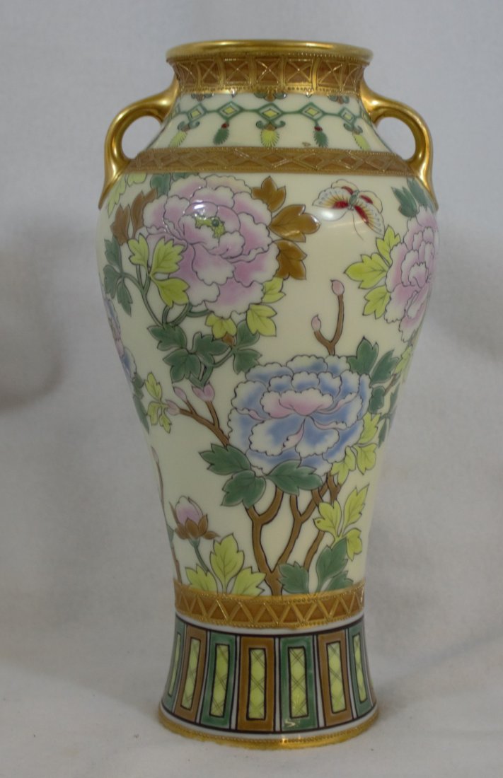 PRE 21 HP NIPPON MORIMURA BROS BUTTERFLY LOTUS VASE XJ: We proudly offer this wonderful original hand painted pre-1921 Morimura Nippon item, representing a scarce 4.5 x 4.5 x 9.5" tall, 1# 8 oz. spayed base handled baluster vase, finished in a spectacular 
